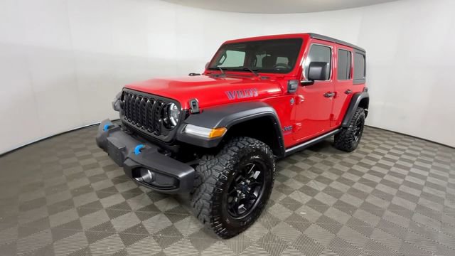 Used 2024 Jeep Wrangler Unlimited AWD/4WD image 11
