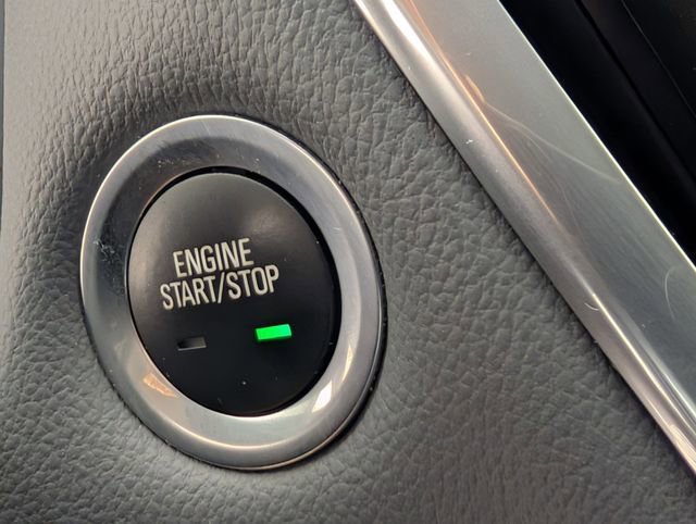 Used 2019 Chevrolet Traverse LT image 24