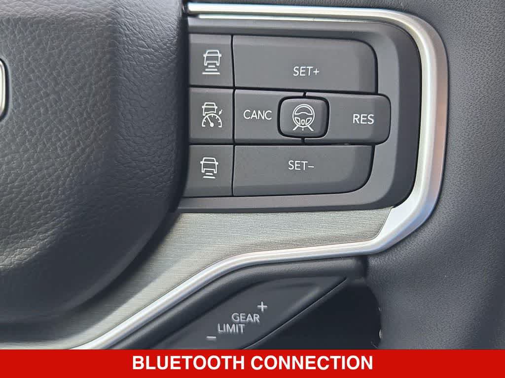 New 2026 Jeep Grand Wagoneer L 4WD w/ Premium Group I image 24