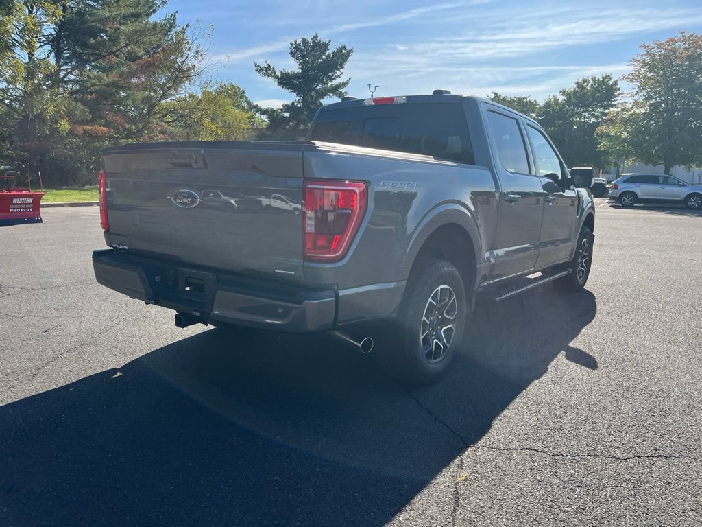 Used 2022 Ford F150 XLT w/ Equipment Group 302A High AWD/4WD image 4