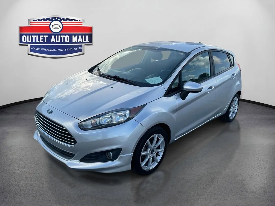 Used 2016 Ford Fiesta SE w/ Equipment Group 201A image 7