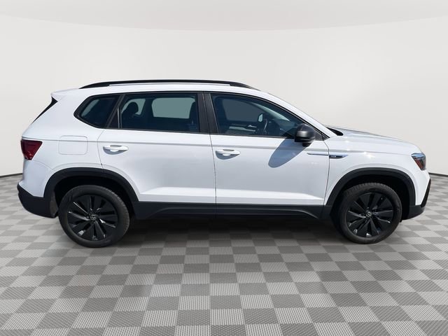 Used 2024 Volkswagen Taos S FWD image 5