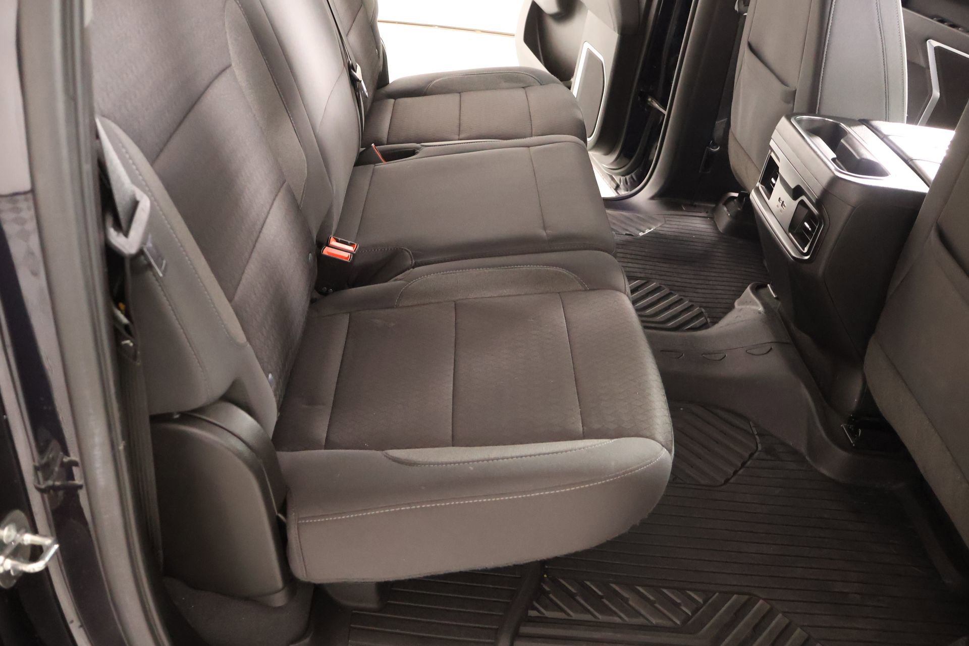 Used 2022 Chevrolet Silverado 1500 LT image 15