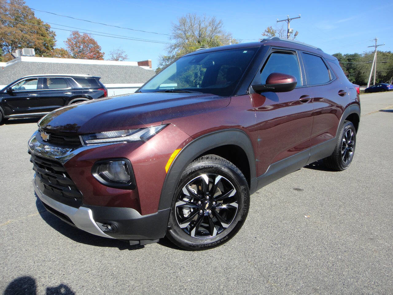 Used 2023 Chevrolet TrailBlazer LT w/ Convenience Package image 1
