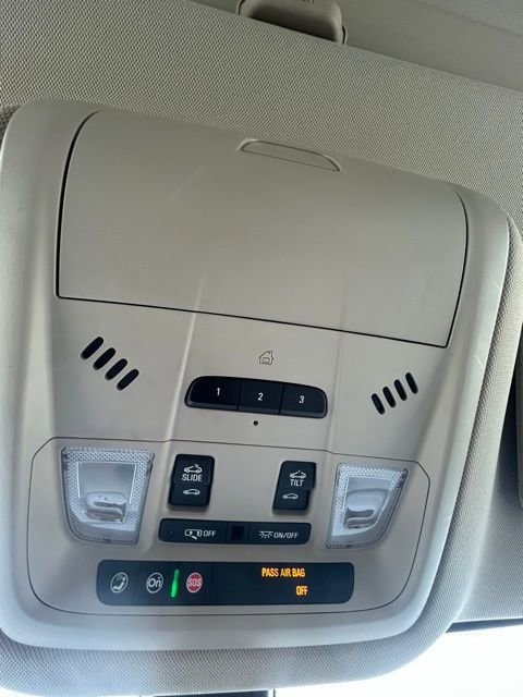 Used 2020 Buick Enclave Essence w/ Sun And Navigation Package image 20