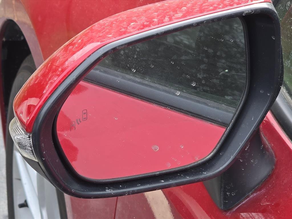 Used 2022 Toyota Corolla SE w/ SE Preferred Package image 10