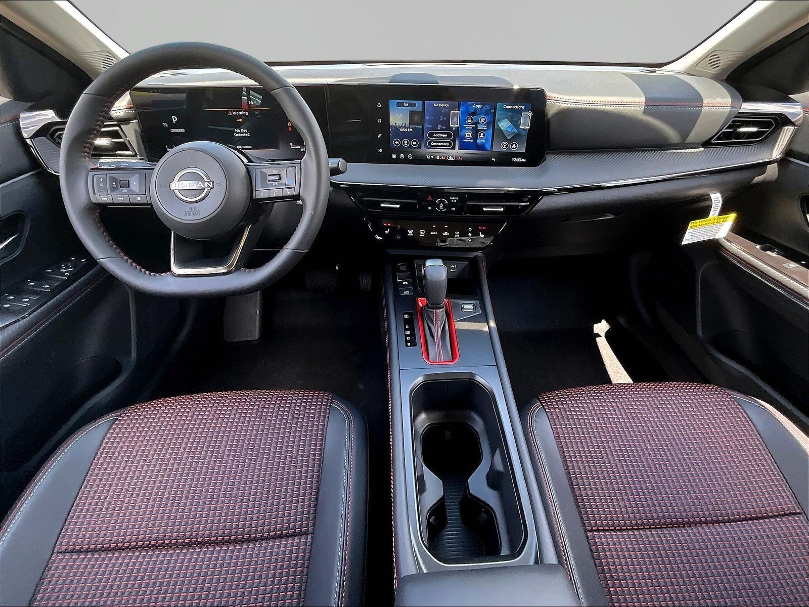 New 2026 Nissan Kicks SR w/ SR Premium Package FWD image 10