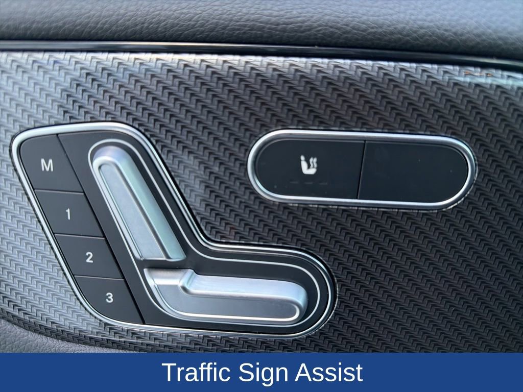 Used 2023 Mercedes-Benz GLA 250 4MATIC image 30