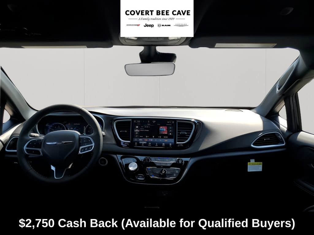 New 2026 Chrysler Voyager LX image 24