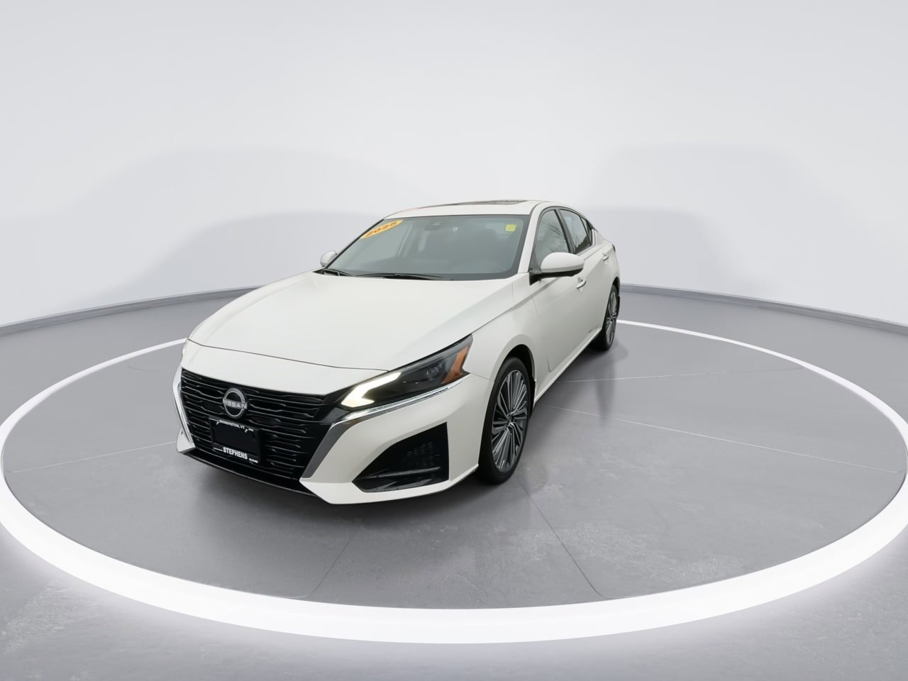 Used 2025 Nissan Altima 2.5 SL AWD/4WD image 8