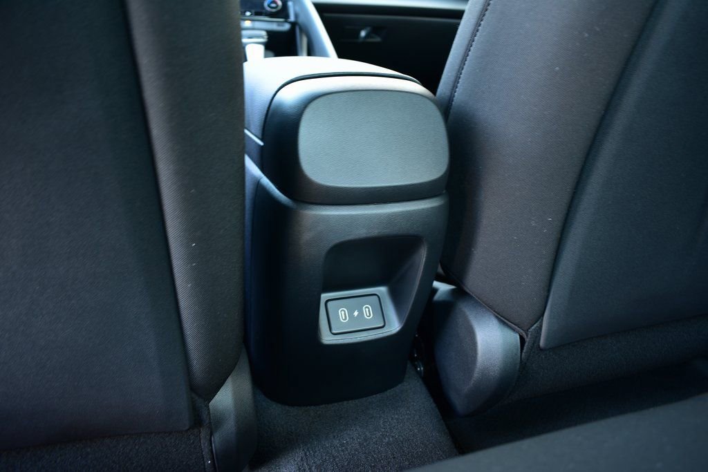 New 2026 Hyundai Elantra Sport image 29