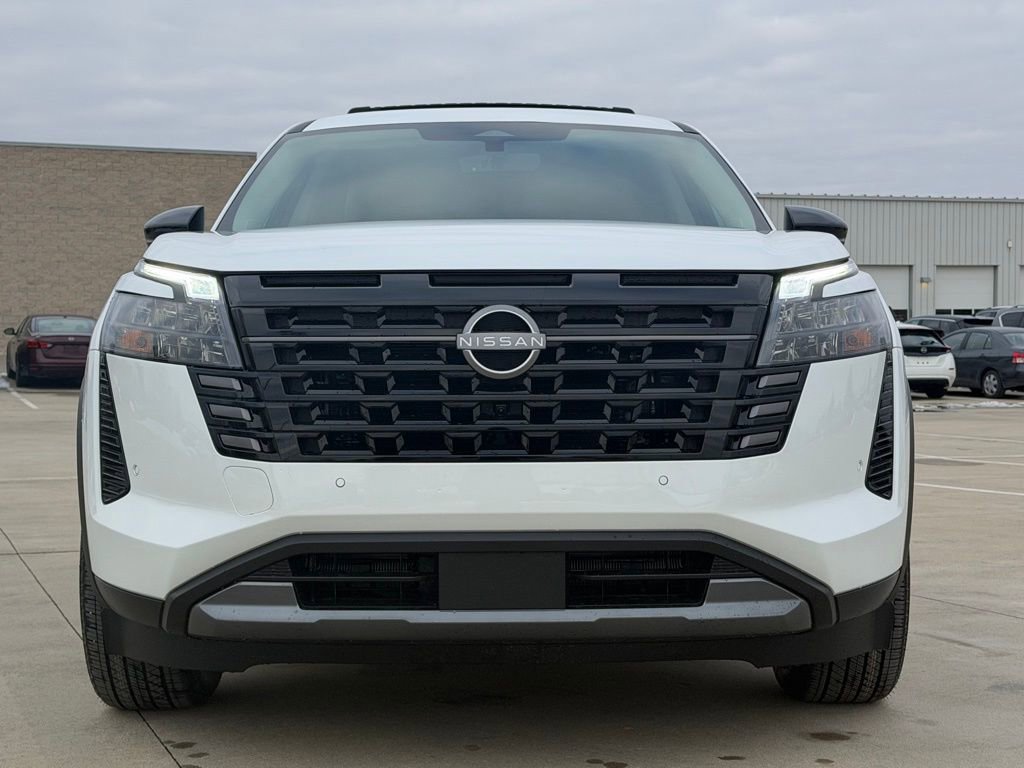 New 2026 Nissan Pathfinder SL image 9