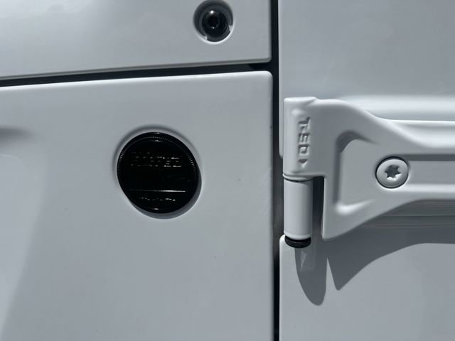 Used 2021 Jeep Wrangler Unlimited Sahara image 12