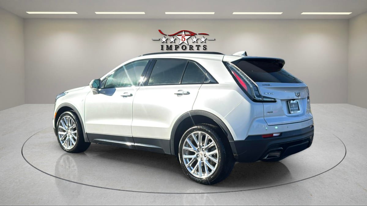 Used 2019 Cadillac XT4 Sport image 3