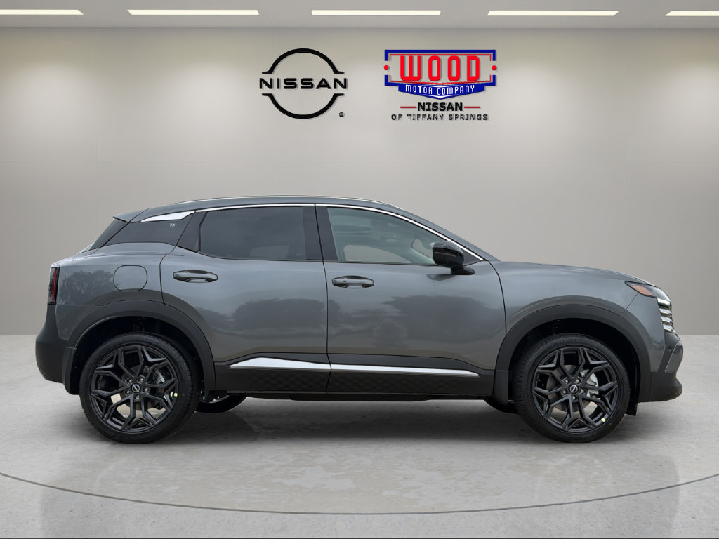 New 2027 Nissan Kicks SR w/ SR Premium Package AWD/4WD image 2