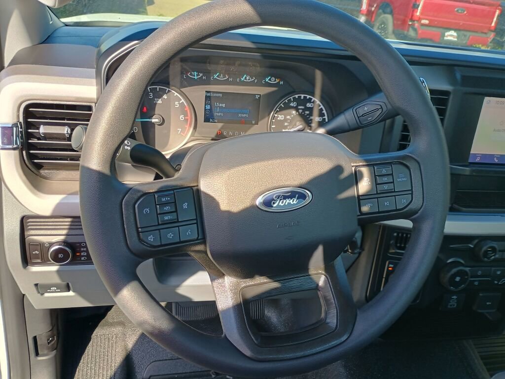 New 2026 Ford F350 XL w/ FX4 Off-Road Package image 11