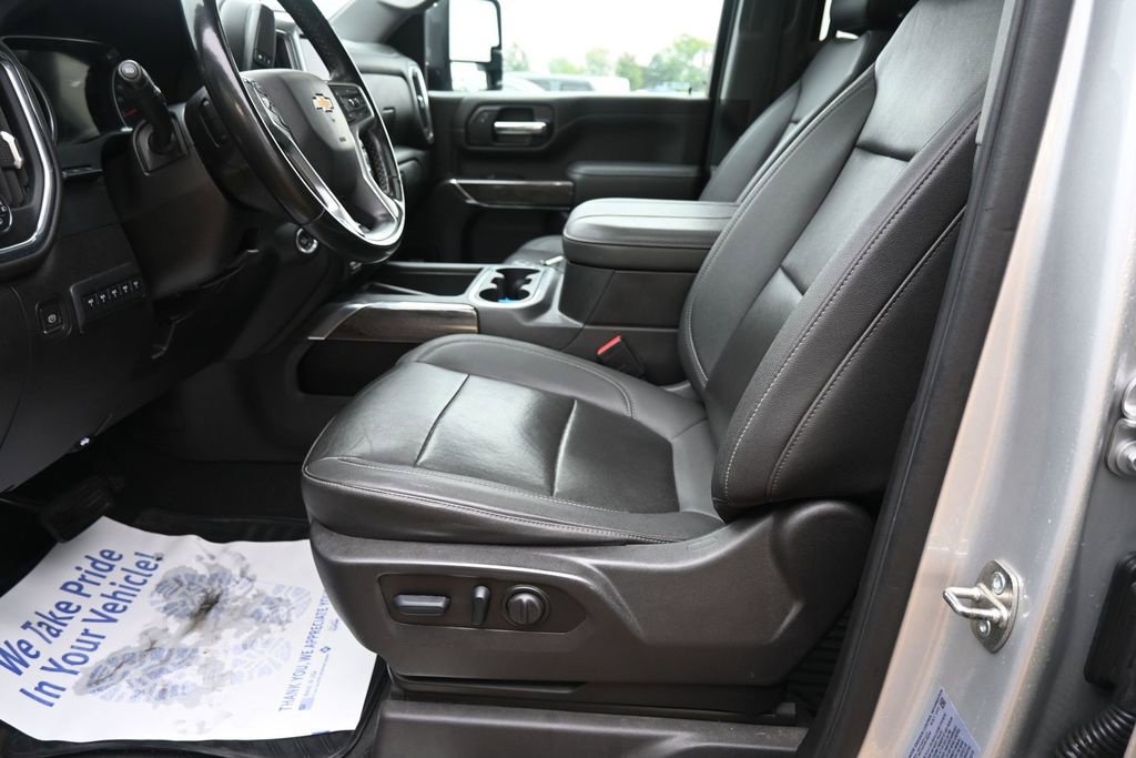 Used 2023 Chevrolet Silverado 2500 LTZ w/ LTZ Plus Package AWD/4WD image 27