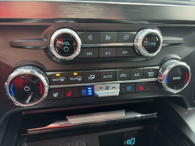 Used 2024 Ford F250 Lariat w/ Lariat Ultimate Package image 20