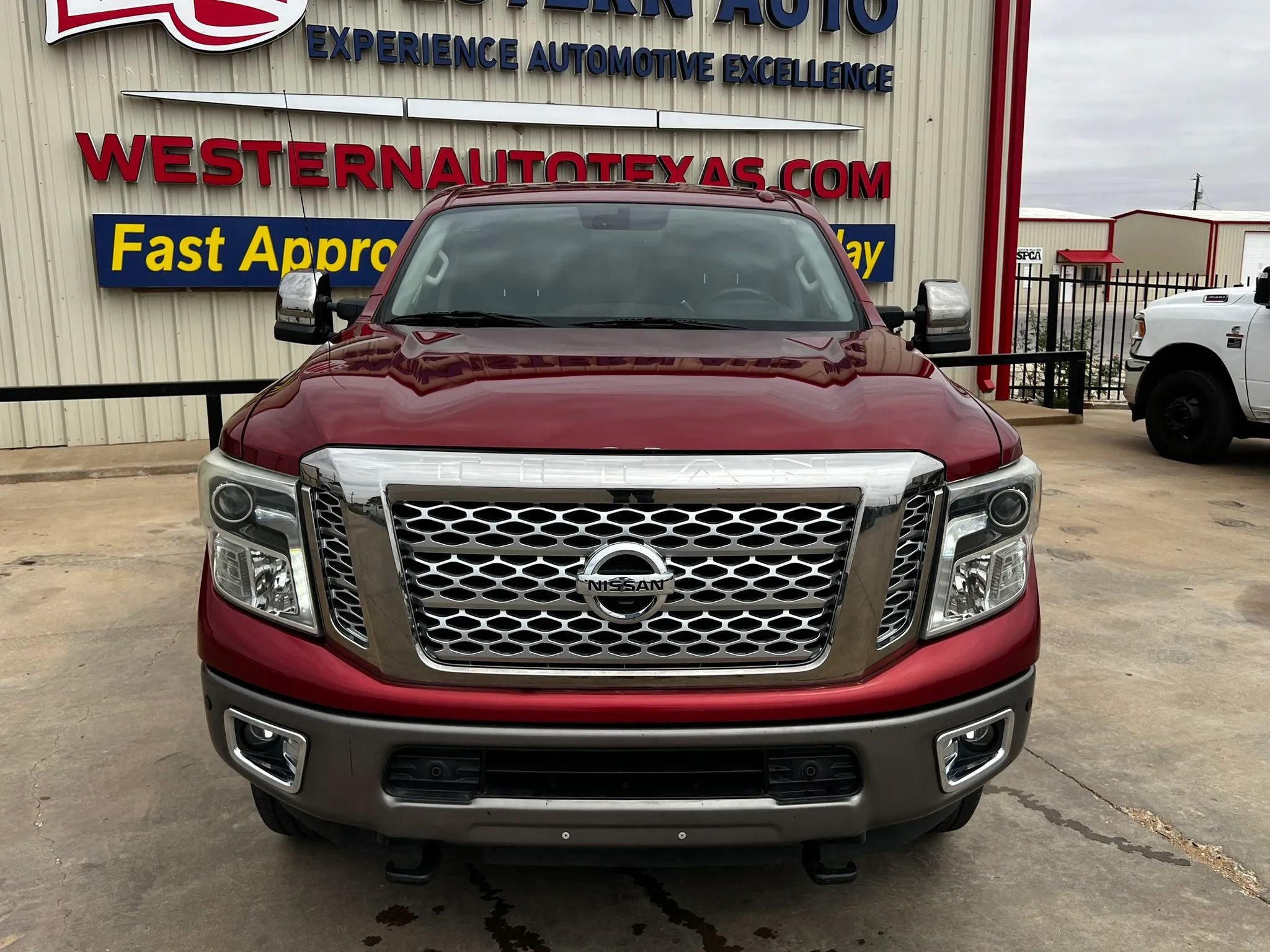 Used 2016 Nissan Titan Platinum Reserve RWD image 2