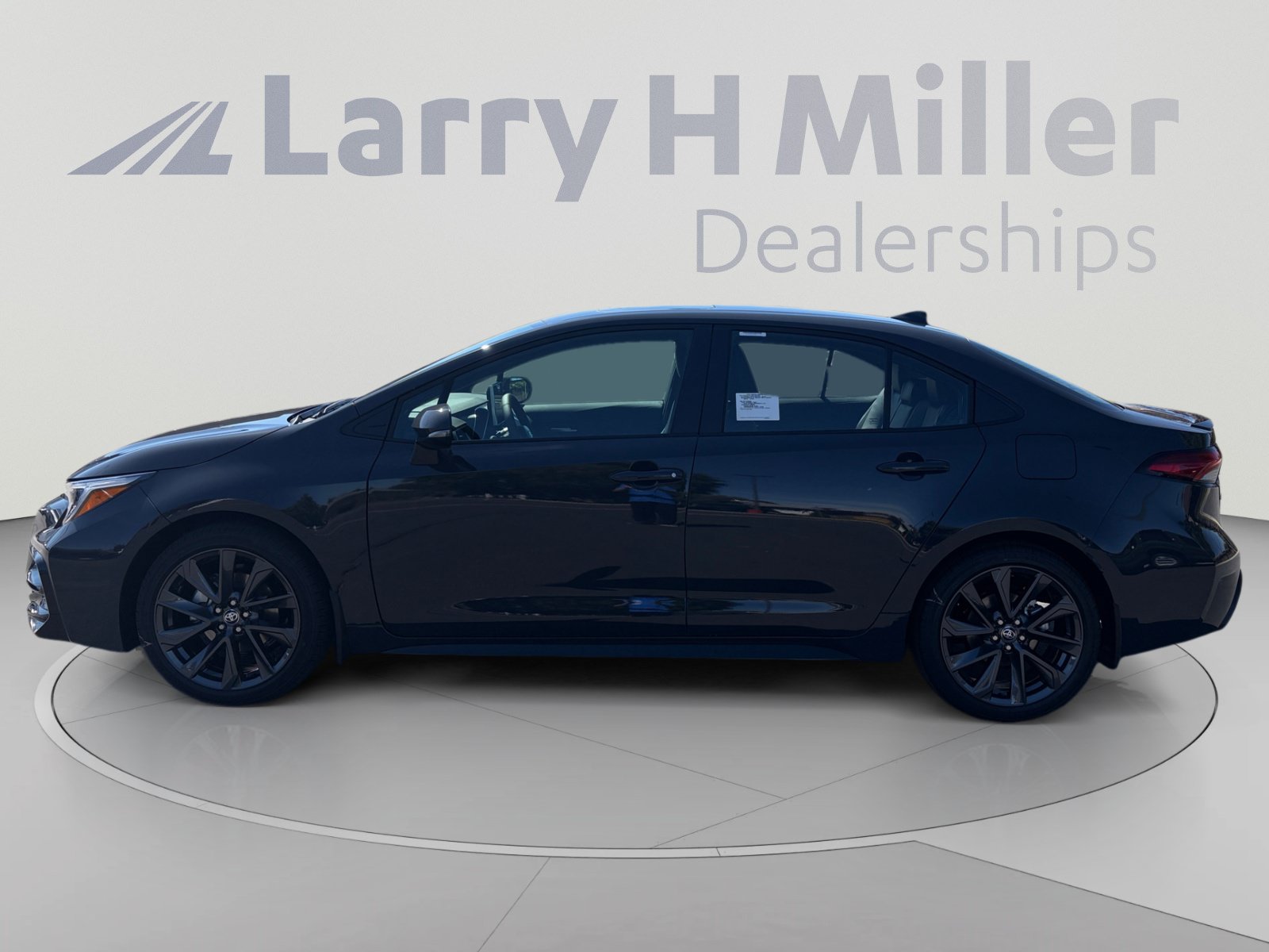 New 2026 Toyota Corolla XSE FWD image 2