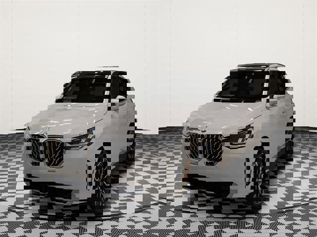 Used 2025 BMW X3 xDrive30i w/ Convenience Package image 5