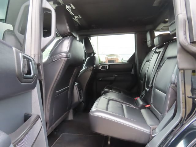 Used 2025 Ford Bronco Outer Banks AWD/4WD image 21