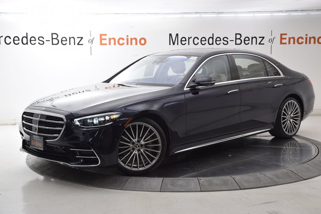 Certified 2022 Mercedes-Benz S 500 4MATIC image 2