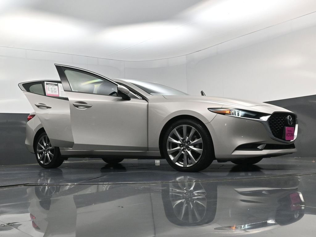 Used 2023 MAZDA MAZDA3 s image 27