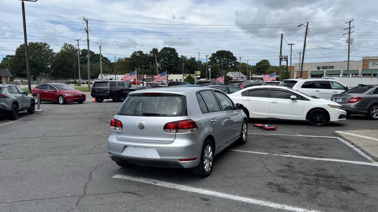 Used 2013 Volkswagen Golf 4-Door image 14
