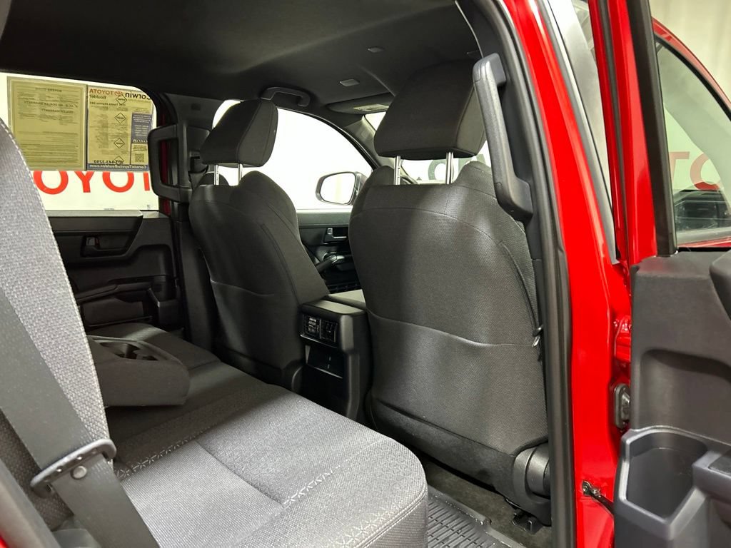 Used 2025 Toyota 4Runner SR5 AWD/4WD image 13