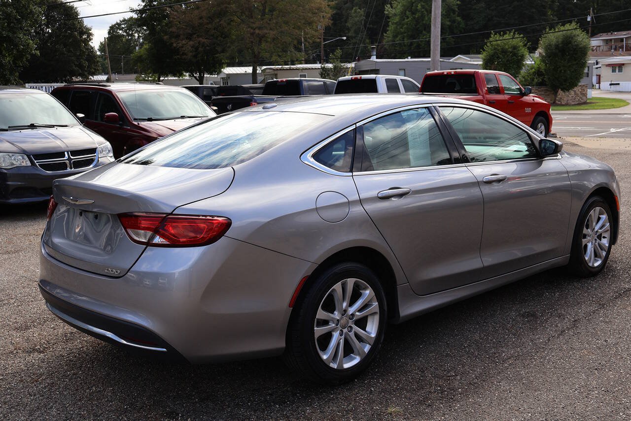 Used 2015 Chrysler 200 Limited w/ Convenience Group FWD image 8