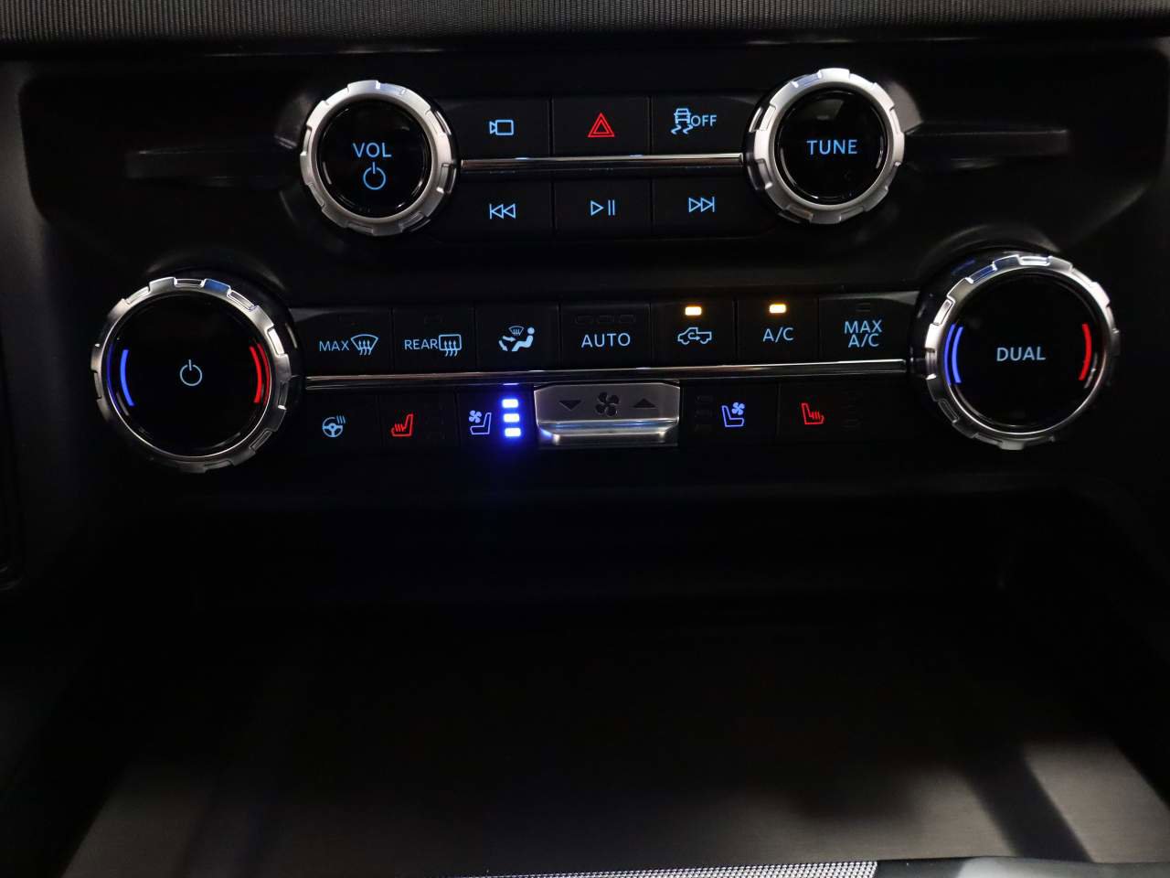 New 2026 Ford F250 Platinum image 10