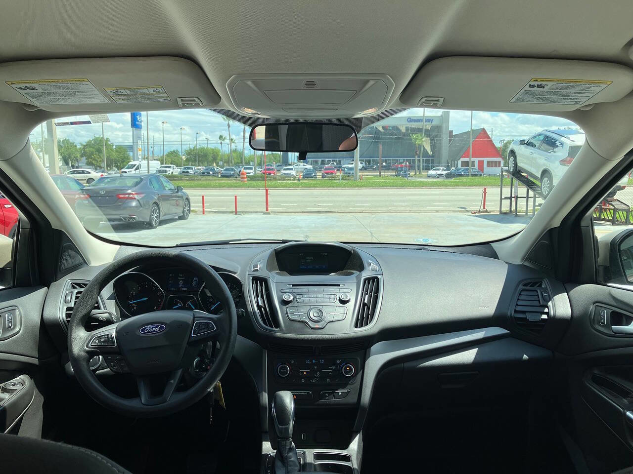 Used 2018 Ford Escape SE image 22