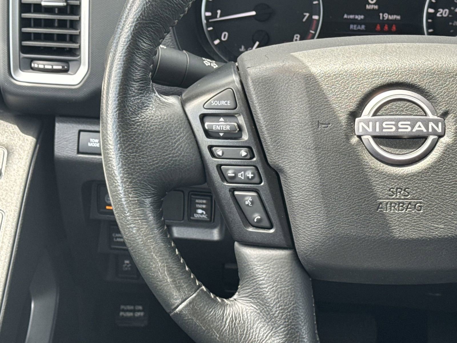 Used 2023 Nissan Frontier SV w/ Technology Package image 21