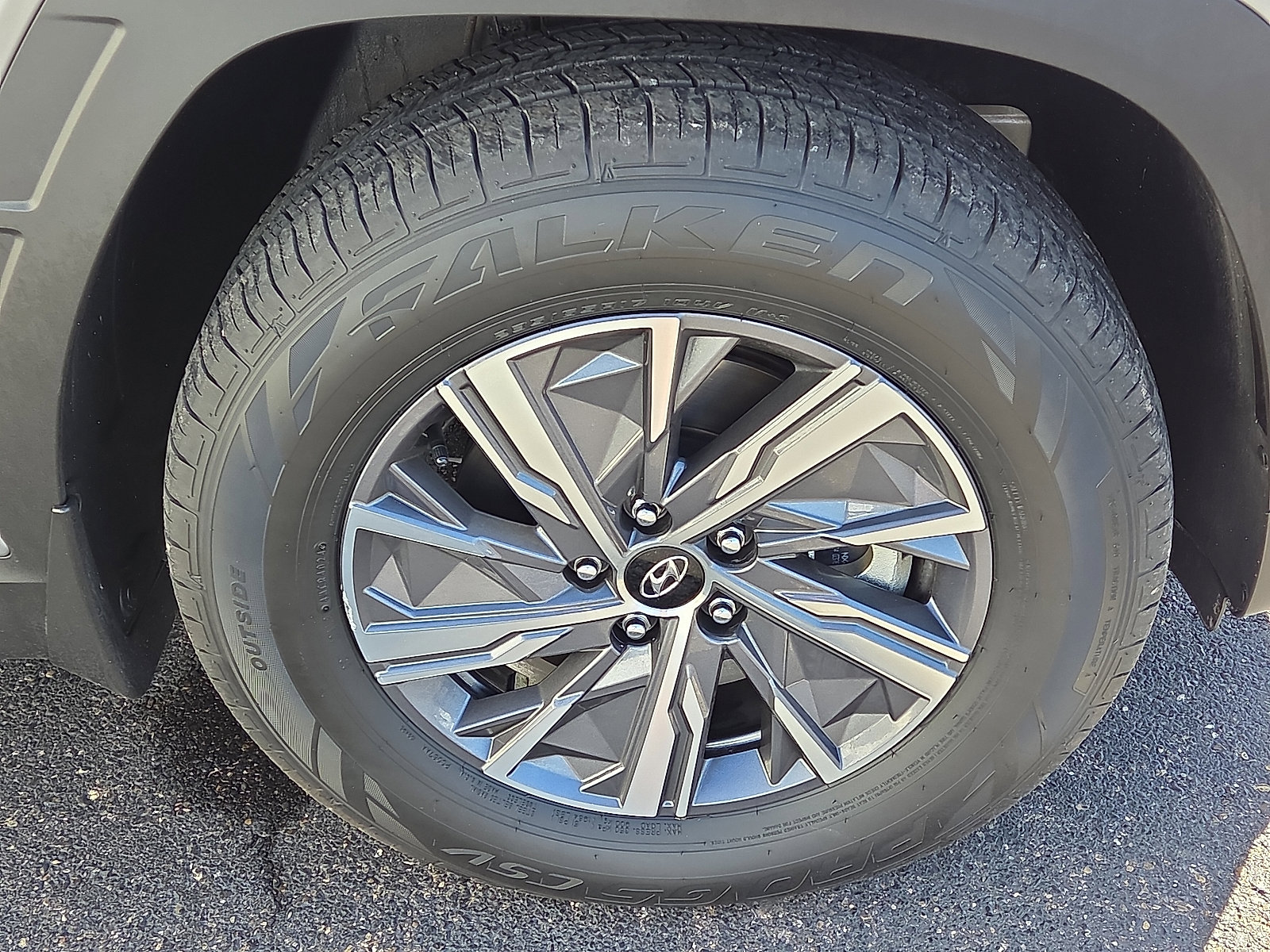 Used 2024 Hyundai Tucson Blue image 7