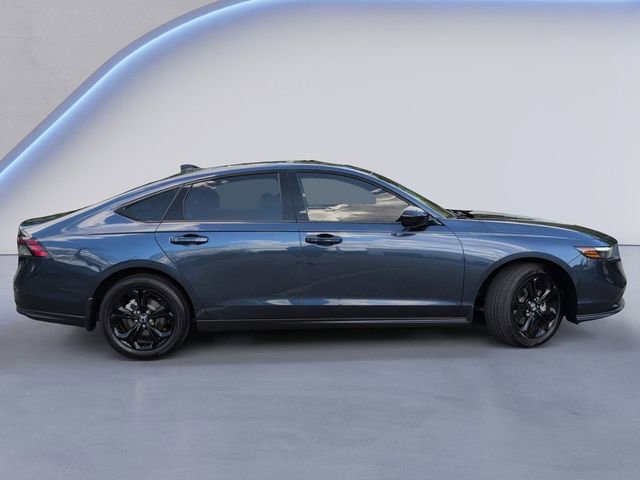 Used 2025 Honda Accord SE video 3