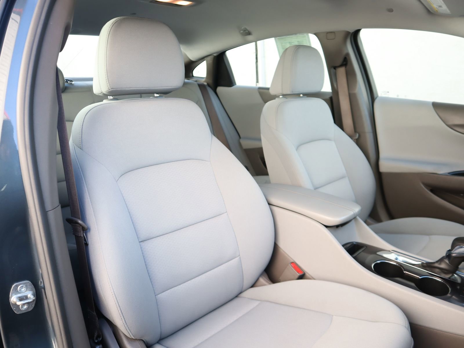 Used 2021 Chevrolet Malibu LT image 52