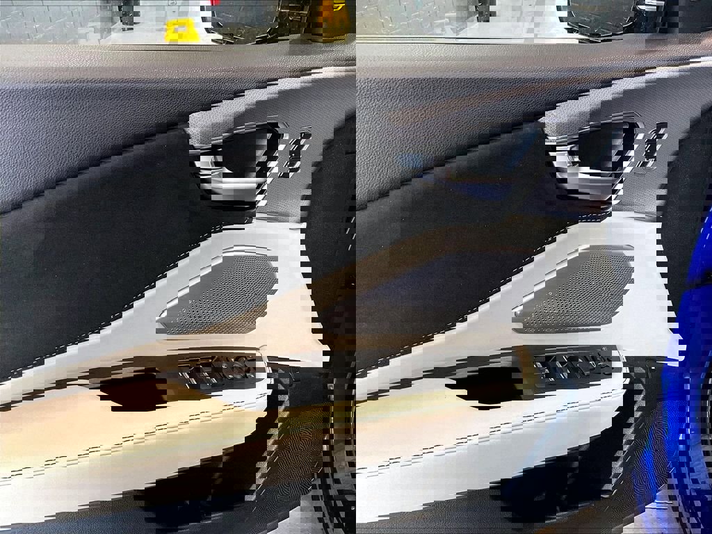 Used 2025 Acura RDX AWD w/ A-Spec & Advance Pkg image 11