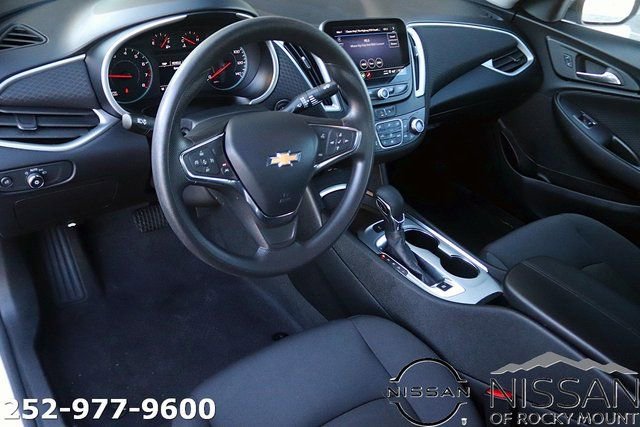 Used 2024 Chevrolet Malibu LT image 13
