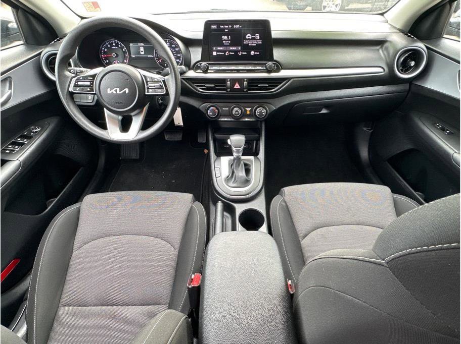 Used 2024 Kia Forte LXS image 20