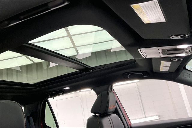 Certified 2025 Honda Pilot TrailSport image 13