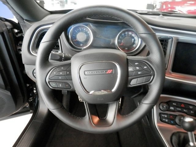 Used 2022 Dodge Challenger R/T Scat Pack RWD image 19