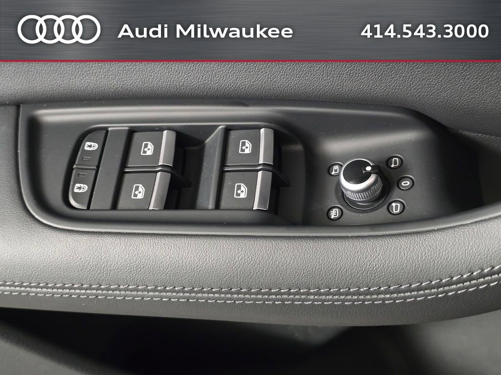 Used 2023 Audi Q7 2.0T Premium Plus w/ Premium Plus Package image 13
