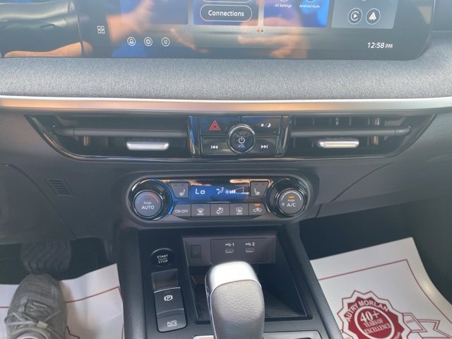 New 2026 Nissan Kicks SV w/ SV Premium Package image 23