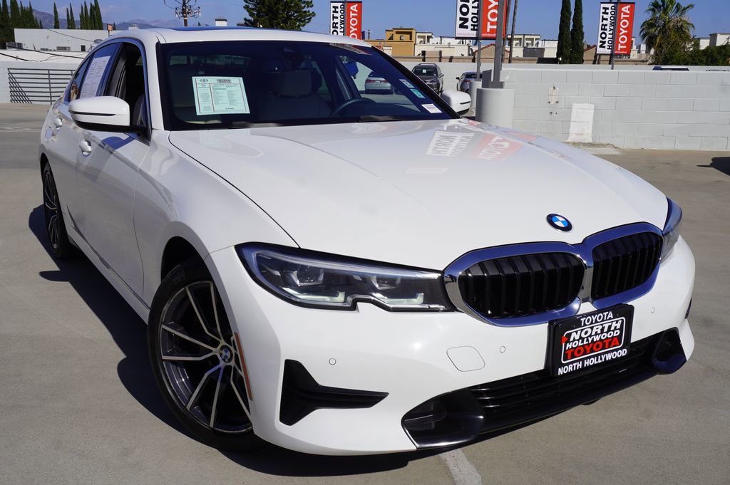 Used 2021 BMW 330i Sedan w/ Driving Assistance Package image 2