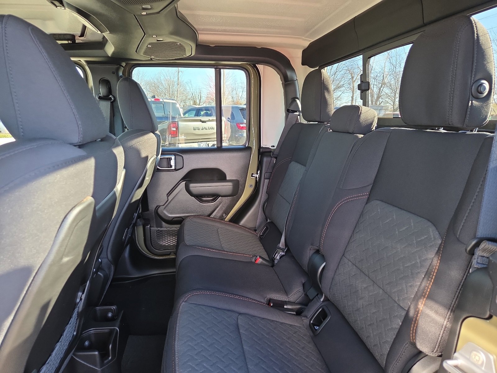 New 2026 Jeep Gladiator Mojave w/ Safety Group image 10