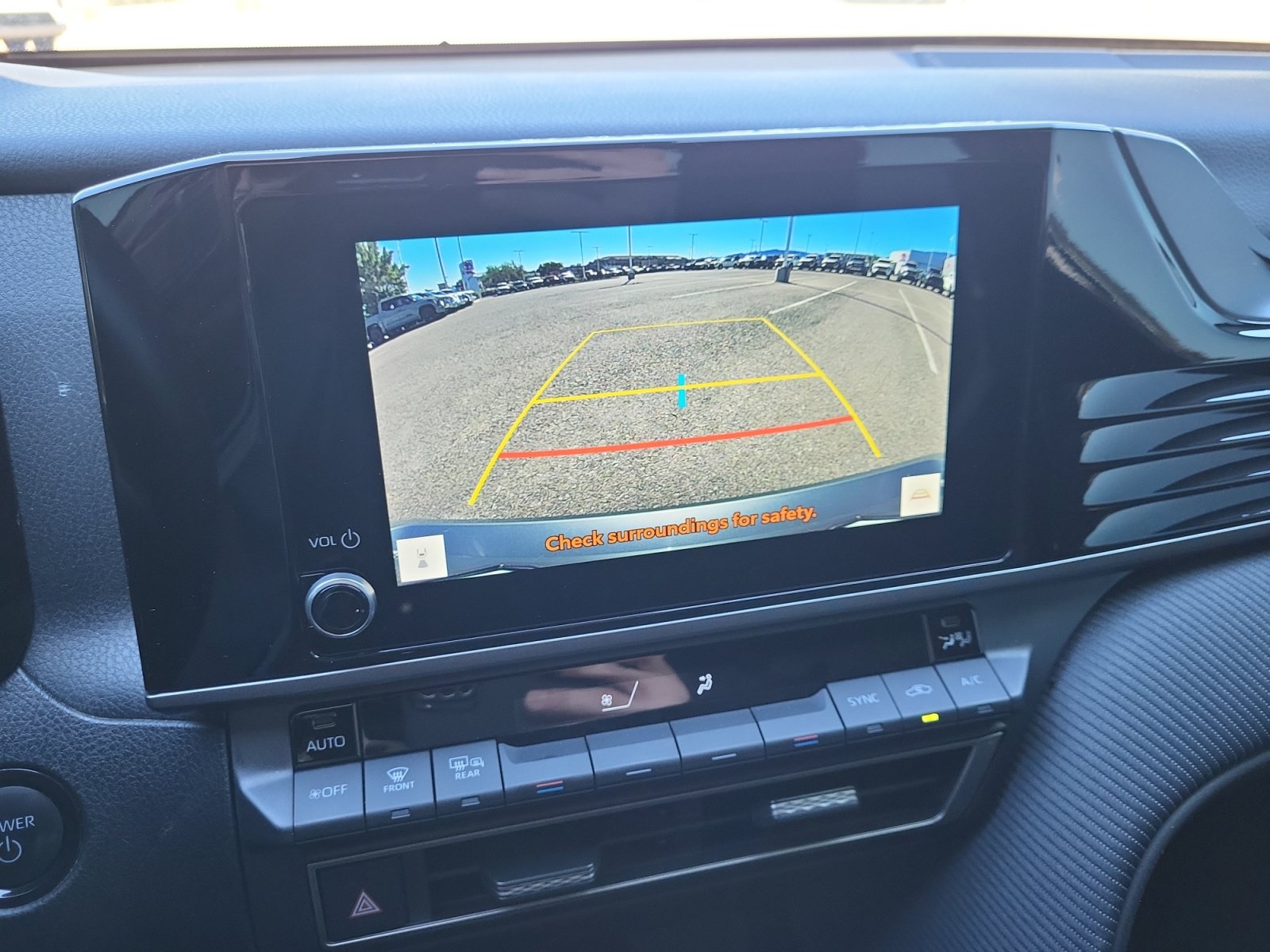 Used 2025 Toyota Camry SE FWD image 24