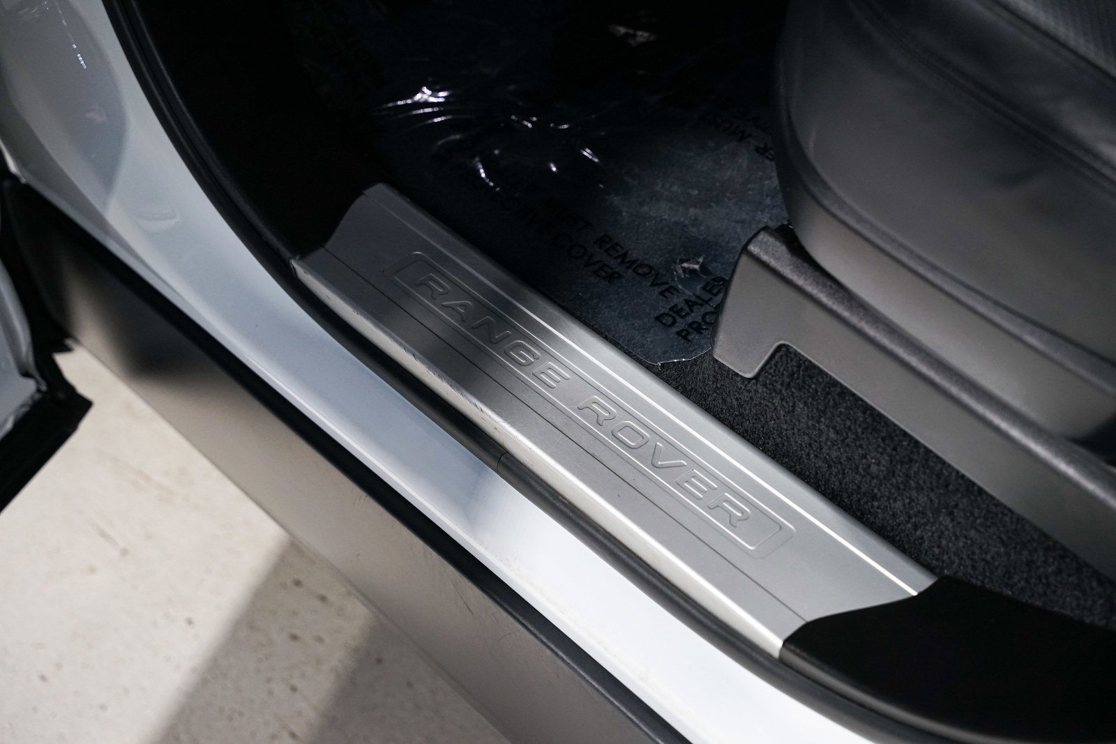 Used 2021 Land Rover Range Rover Westminster Edition image 25
