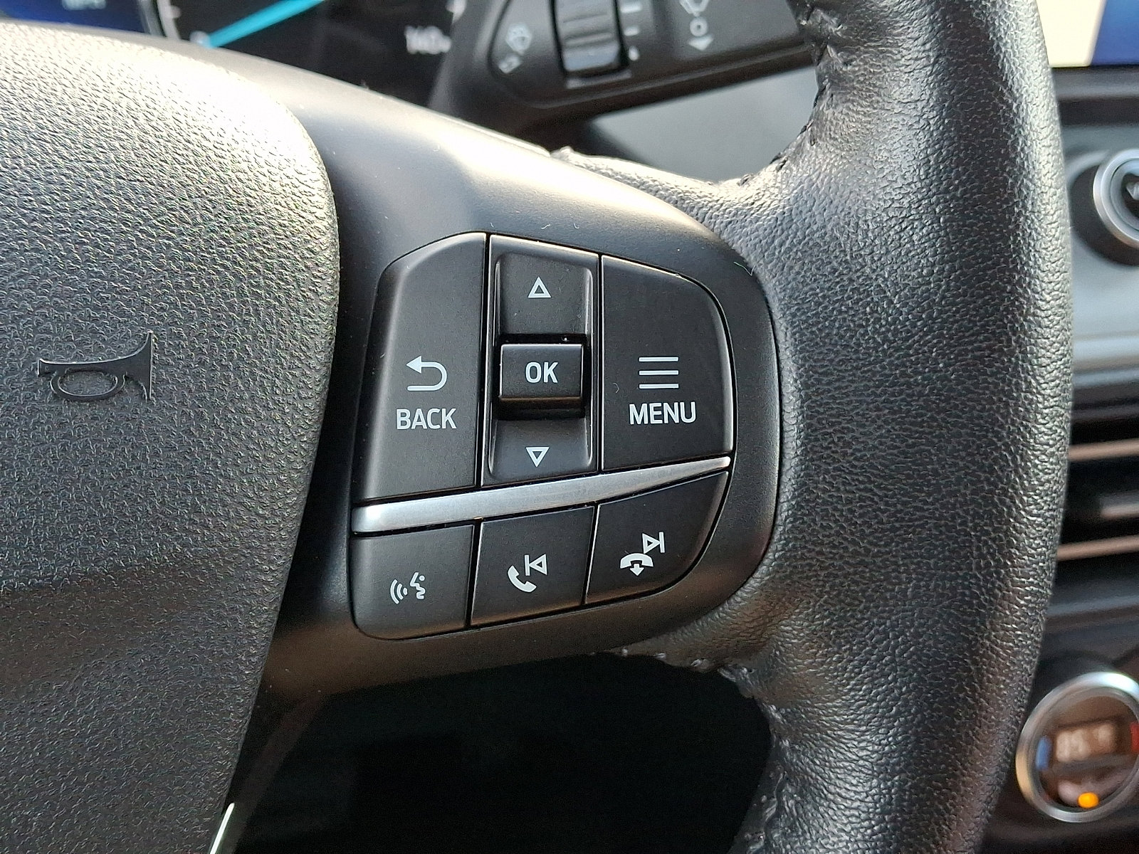 Used 2022 Ford Maverick Lariat w/ Lariat Luxury Package image 29