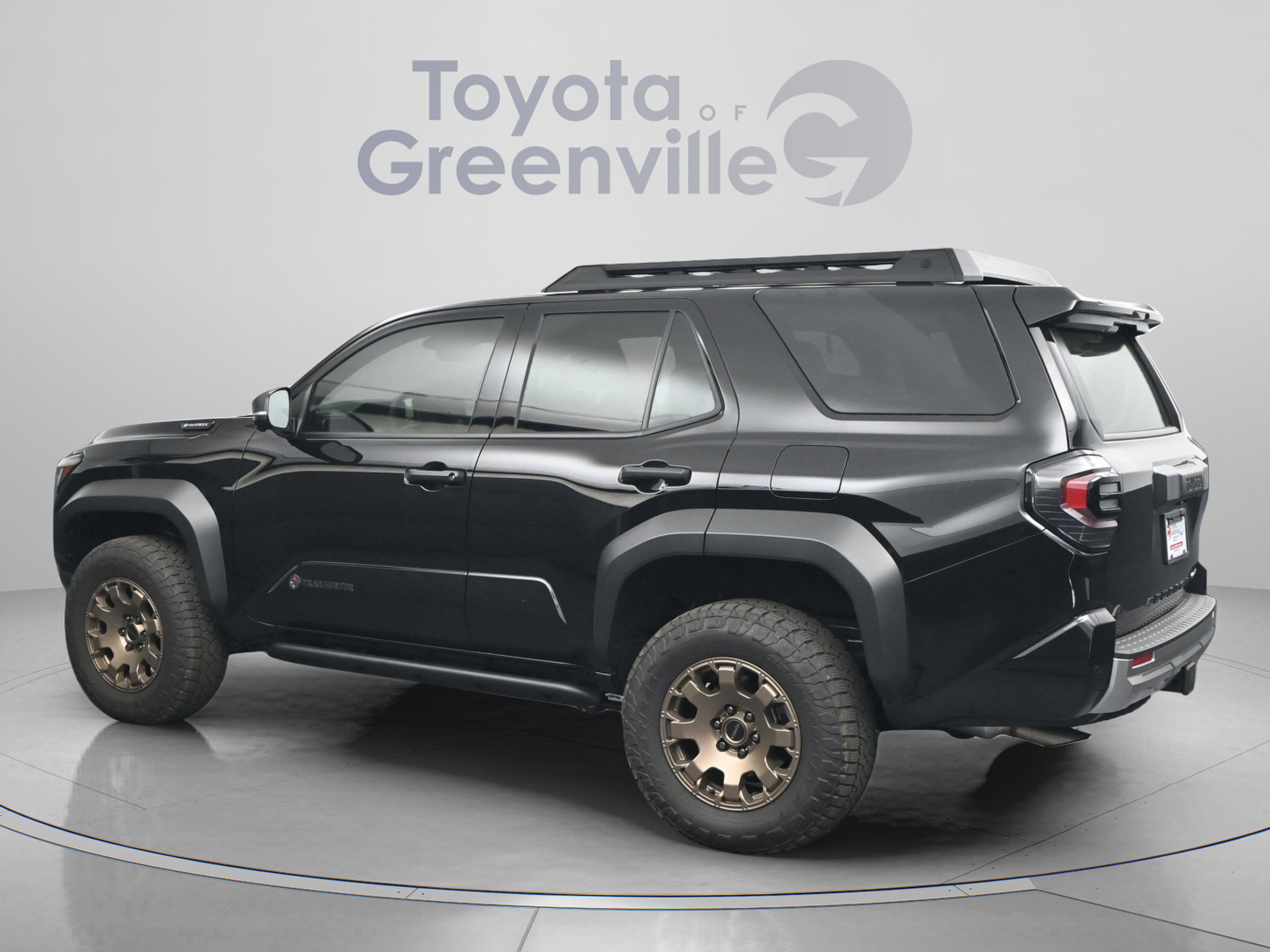 Used 2025 Toyota 4Runner Trailhunter AWD/4WD image 7